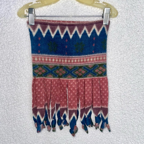 It’s a vibe unisex fleece hat, unique & soft in like-new condition - Picture 3 of 3